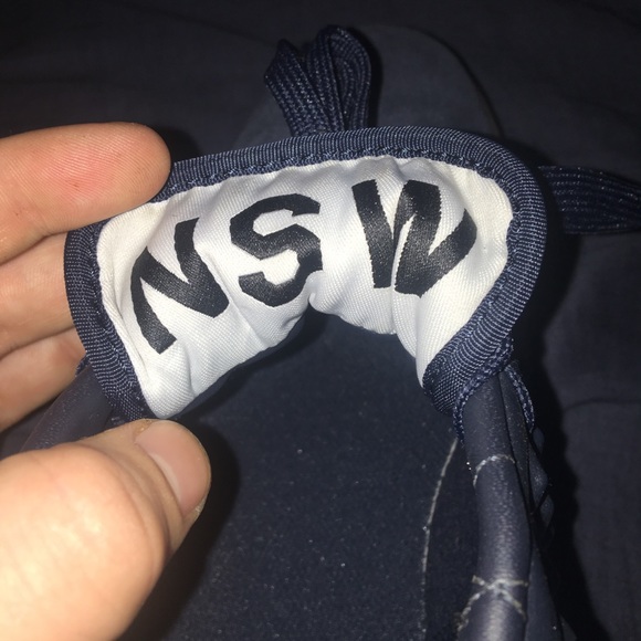 Never Worn No Box LBJ “NSW” obsidian! RARE!! - Picture 4 of 5